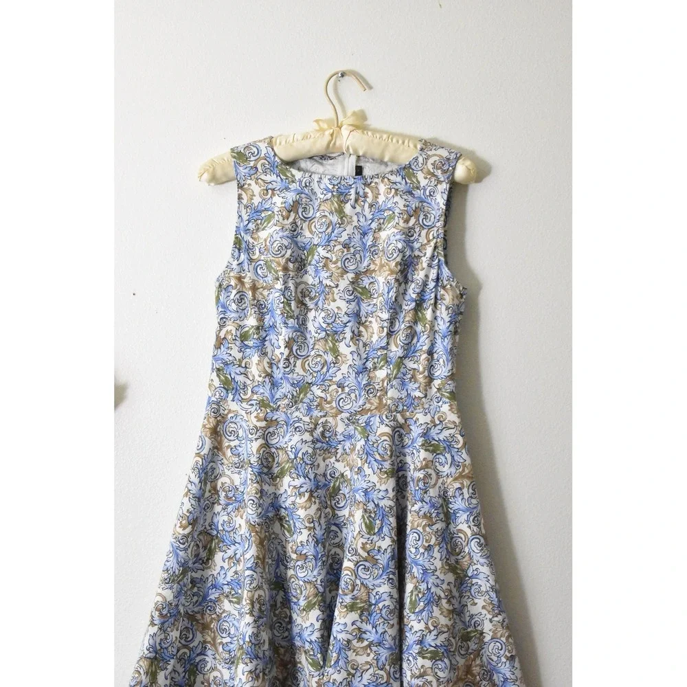 Anni Coco‎ Blue Baroque Scroll Print Sleeveless Fit and Flare Midi Dress Size M - Picture 2 of 7